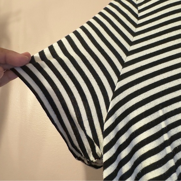 Torrid Perfect Super Soft Crew Neck Tee Black and White Women Size 3x - Picture 7 of 11